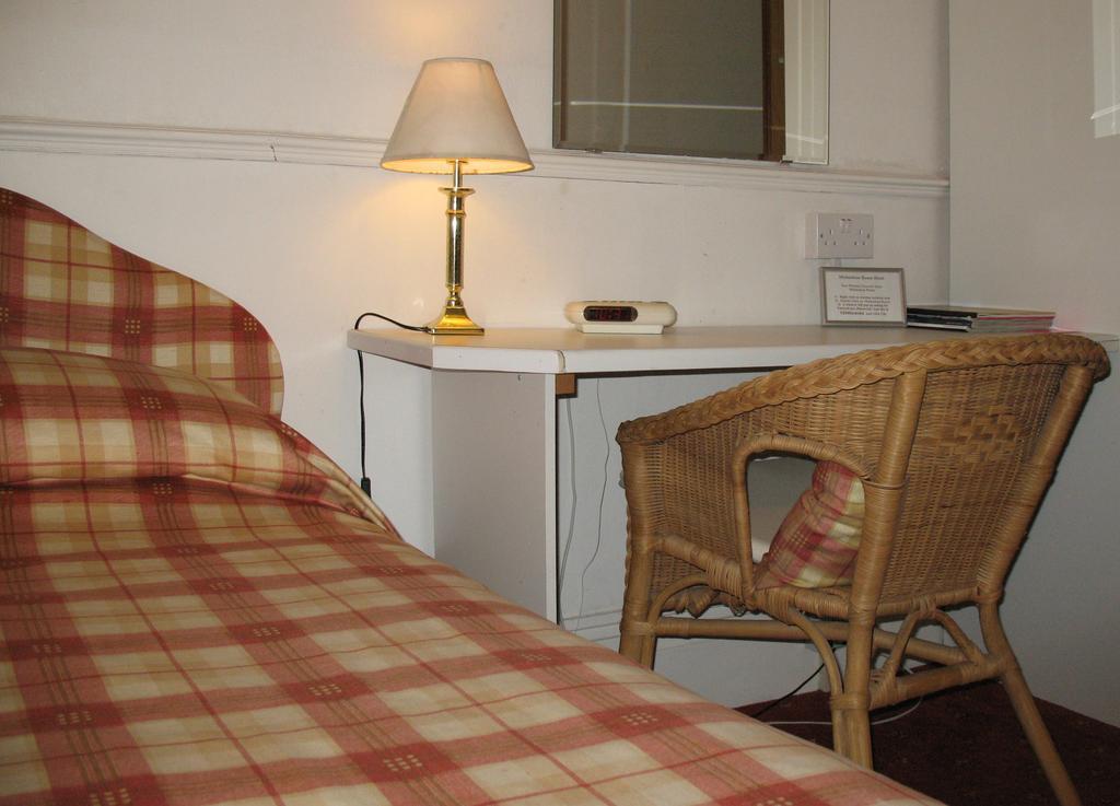 Michaelson House Hotel Barrow-in-Furness Buitenkant foto